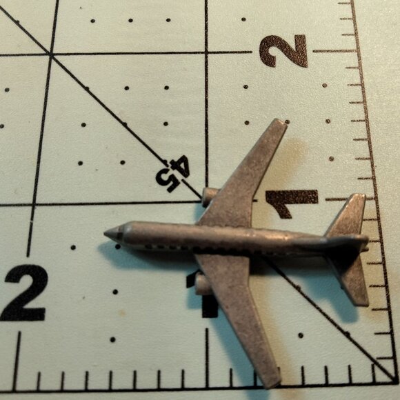 Monopoly Jet Plane Replacement Piece Here Now Vintage Metal Airplane Figurine - Picture 2 of 6